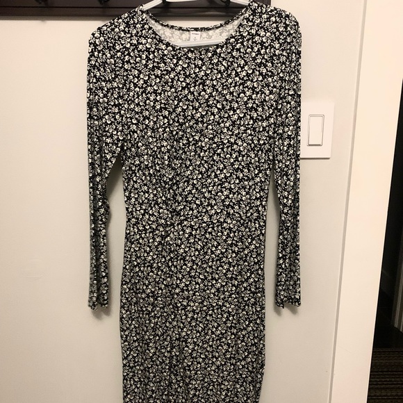 Black and White Floral Jersey Dress - Picture 1 of 2